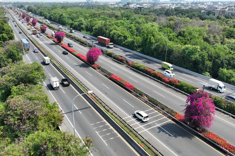 rem blong, engine brake, Jangan Panik, Ini Cara Mengatasi Rem Blong di Jalan Tol Menurut Ahli