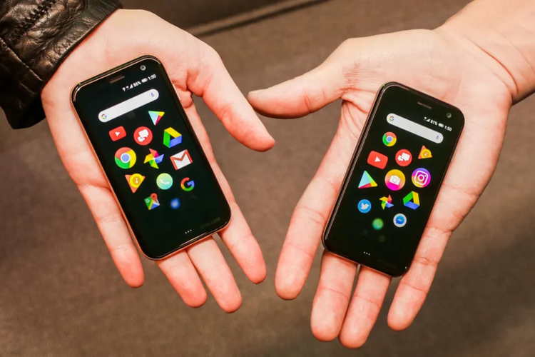 LG G5, Moto Z, Bukan Sekadar Casing, 5 HP Android Ini Punya Aksesori Inovatif, LG G5 (2016), Moto Z (2016), Samsung Galaxy Note (2011), CMF Phone (1) (2024), Palm (2018)