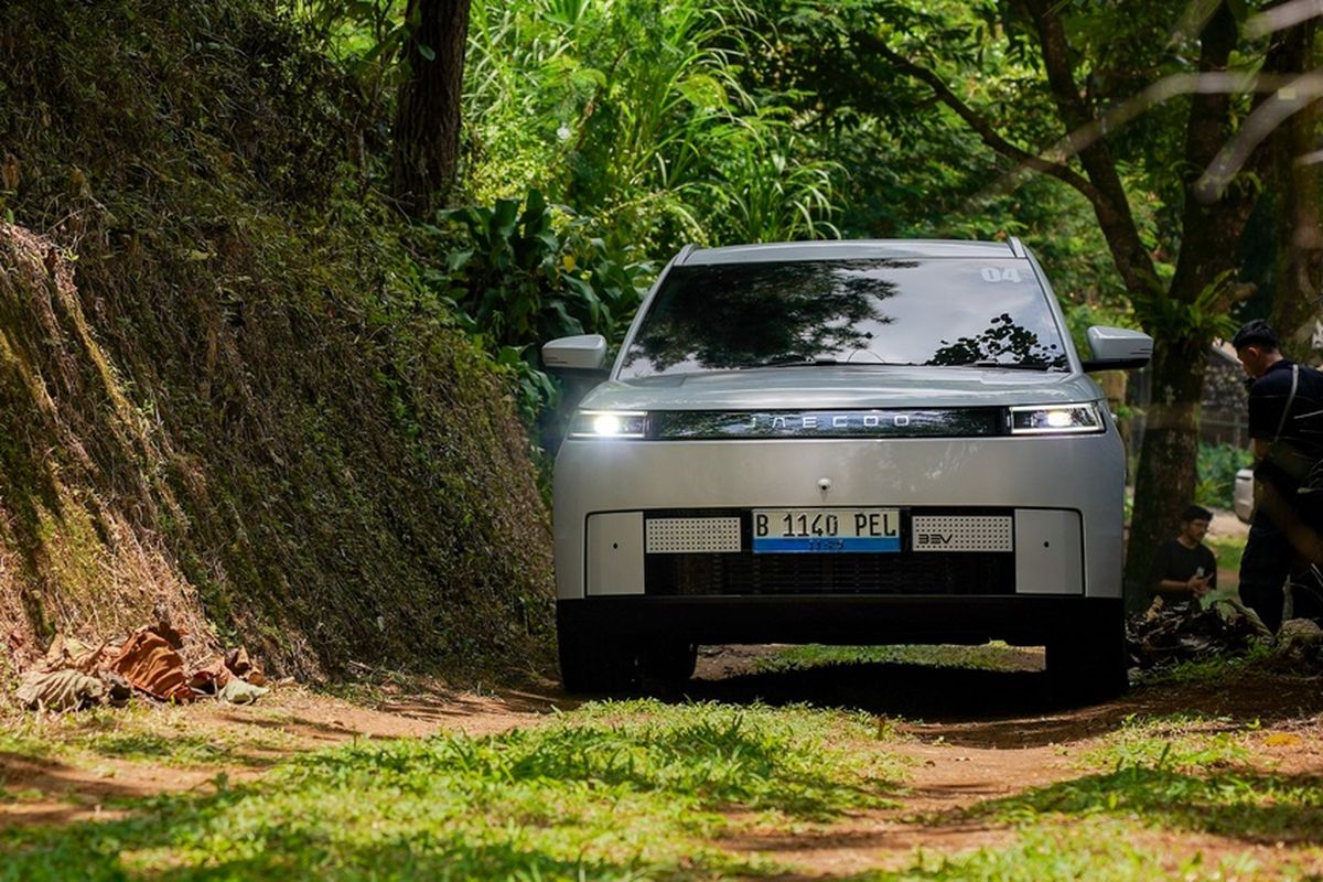 mobil listrik, Wuling Binguo, Jaecoo J5 EV, Electric Vehicle, JAECOO J5 EV, wuling binguo, mobil listrik Rp 200 jutaan, Mobil Listrik Rp 200 Jutaan, Jaecoo J5 EV vs Wuling Binguo EV