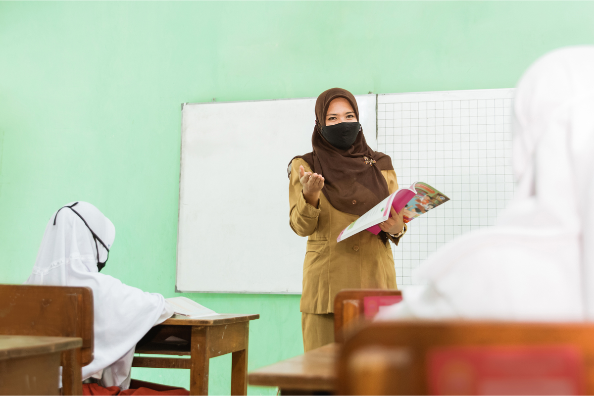 Disdikpora, Kabupaten Pangandaran, uang tabungan murid, modal usaha, Uang Tabungan Murid, guru SD, disdikpora, kabupaten pangandaran, Guru SD di Pangandaran Gasak Uang Tabungan Murid Rp 343 Juta untuk Modal Buka Usaha