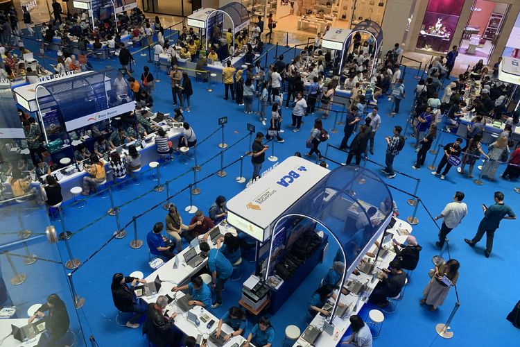 Siap-siap Berburu Tiket Pesawat Murah, Catat 4 Jadwal Travel Fair 2026, 1. Permata Bank x Japan Airlines Travel Fair 2026, 2. HSBC x All Nippon Airways (ANA) Travel Fair 2026, 3. BCA Singapore Airlines Travel Fair 2026, 4. CIMB Niaga Cathay Travel Fair 2026