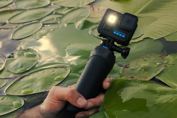 Lampu LED, retro, gopro, action camera, kamera aksi, GoPro Hero, GoPro Lit Hero, harga GoPro Lit Hero, GoPro Lit Hero Dirilis, Kamera Aksi dengan Lampu LED untuk Foto Nuansa Retro