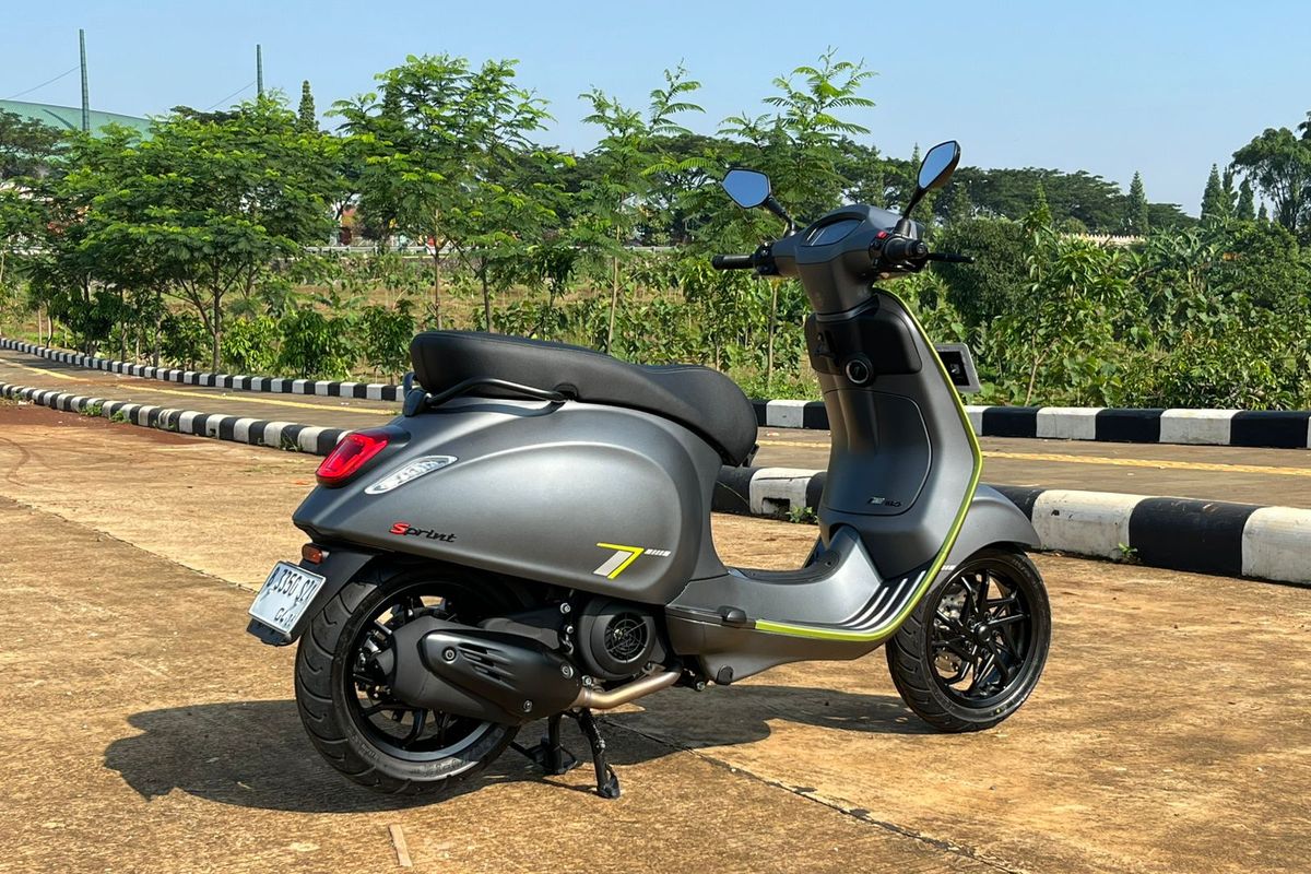 Sprint, Harga Nyaris Rp 70 Juta, Begini Fitur Vespa Sprint Tech 2026