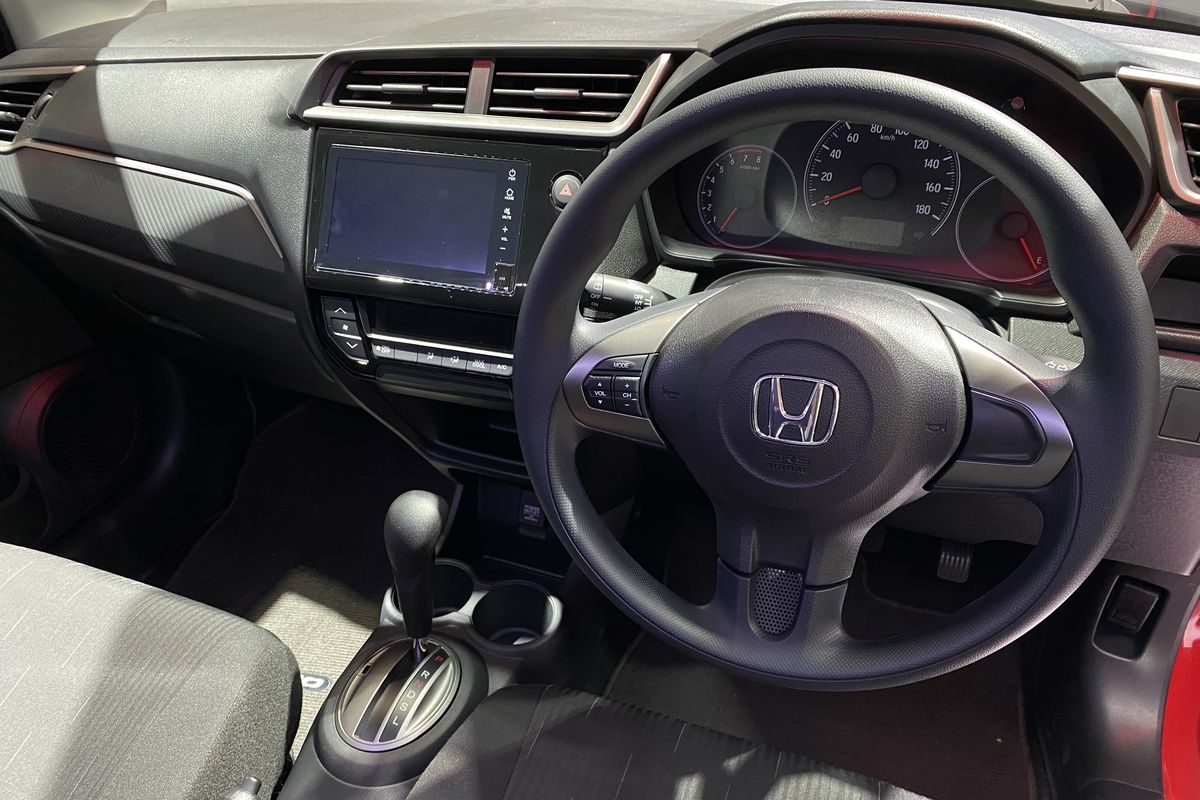 rack steer, electronic power steering, indikator eps, indikator eps menyala, Kenali Masalah Umum Electric Power Steering pada Mobil Modern