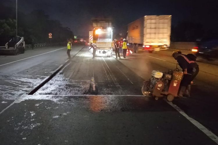 pemeliharaan jalan, Jagorawi, Jasa Marga, Hati-hati, Ada Pemeliharaan Jalan di Tol Jagorawi hingga 20 April 2026
