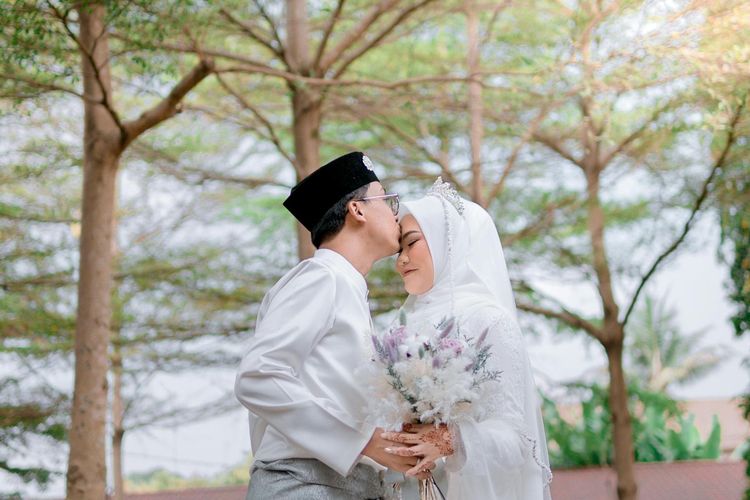Pasangan Muda Tak Lagi Percaya Ungkapan Rejeki Menyusul Setelah Menikah, Dari pasrah pada takdir, ke perencanaan hidup, Membicarakan masa depan sejak pacaran, Cinta tidak lagi "buta", Rasional bukan berarti anti-pernikahan