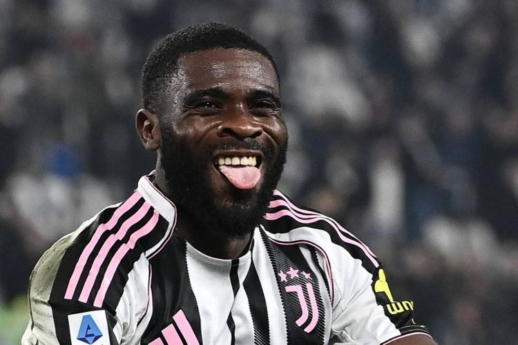 Juventus, Como 1907, AC Milan, Liga Italia, Klasemen Liga Italia Usai AC Milan Terkapar dan Juventus Amankan 3 Poin