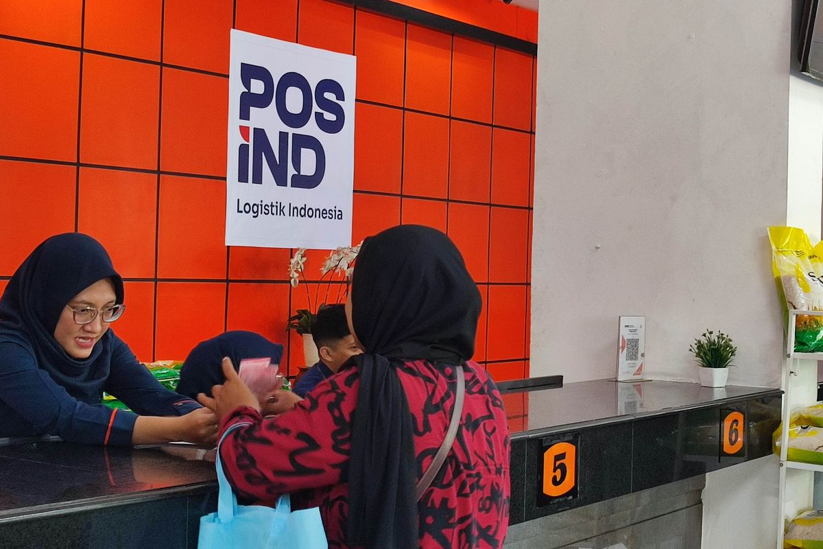 Kemensos, cek bansos kemensos, BLT Kesejahteraan Rakyat, cek blt kesra 2025, BLT Kesra Rp 900.000 Cair hingga Desember 2025: Begini Cara Cek Penerimanya, Siapa Saja yang Termasuk Desil 1-4?, Bagaimana Mekanisme Penyaluran BLT Kesra?, Bagaimana Cara Mengecek Status Penerima BLT?, Apa yang Harus Dilakukan Jika Terdaftar Tetapi Belum Cair?