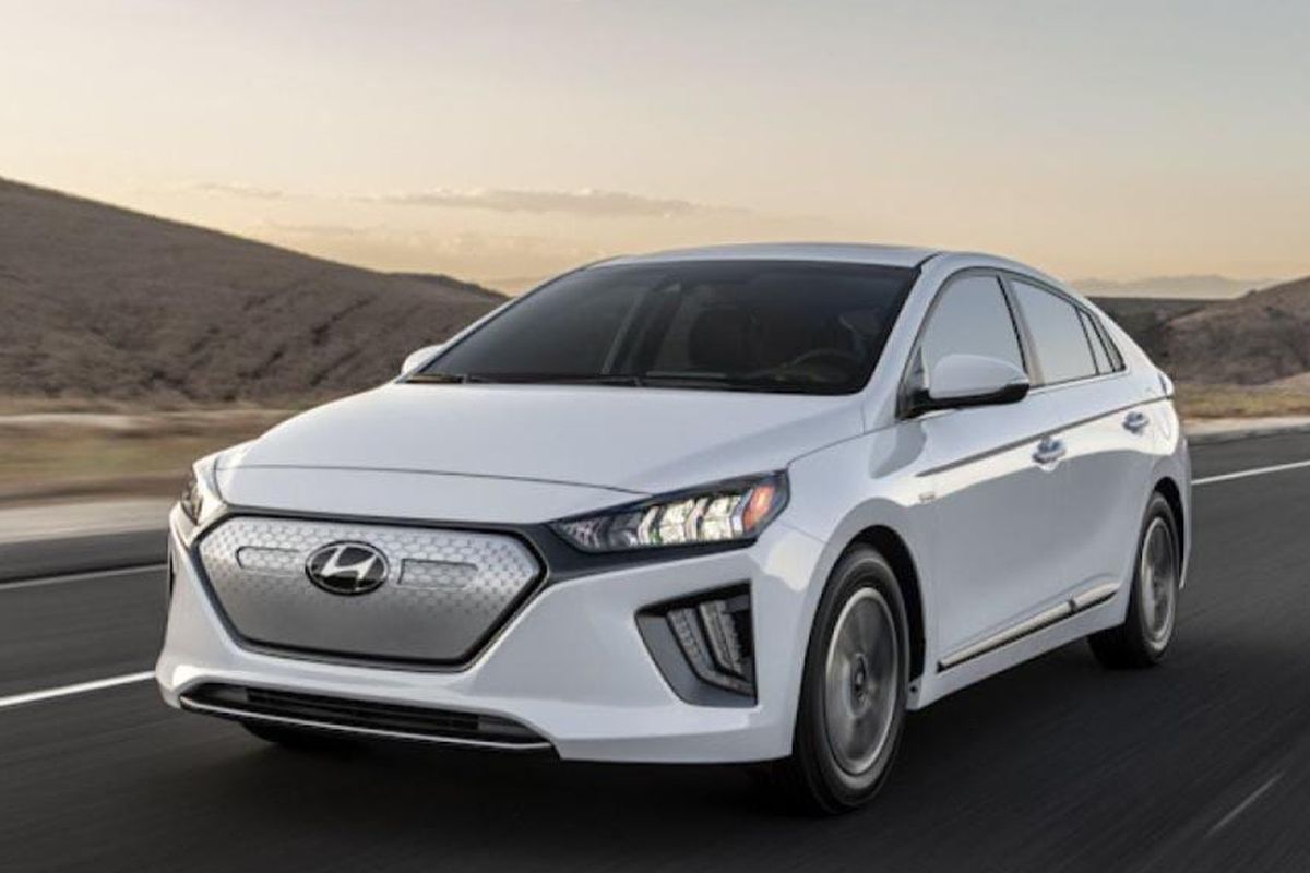 Mobil listrik bekas, mobil listrik bekas, harga mobil listrik bekas, banderol mobil listrik bekas, Harga Mobil Listrik Bekas Juni 2025, Ioniq mulai Rp 350 Juta, Hyundai Kona Electric , Hyundai Ioniq, Lexus UX300e, Tesla Model S 