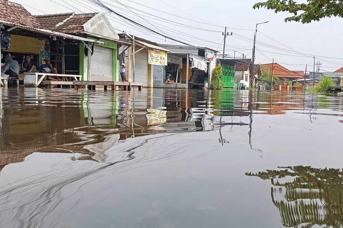sungai, Tanggulangin, Jawa Timur, Sidoarjo, kebanjiran, 49 RT di Sidoarjo Masih Kebanjiran, Warga Keluhkan Sungai Tak Dinormalisasi