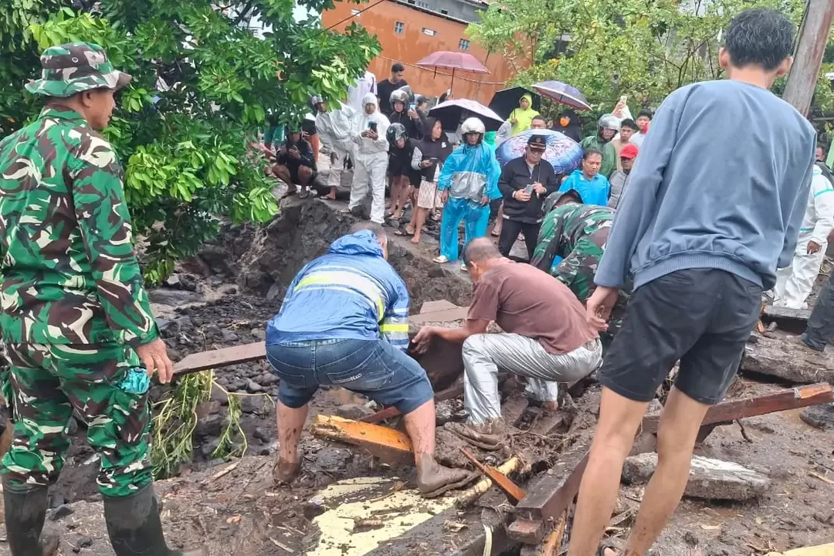 Sitaro, Daftar Nama Korban Meninggal Banjir Bandang Pulau Siau, Sitaro Tetapkan Tanggap Darurat, Kronologi dan Penyebab Banjir Bandang Sitaro, Daftar Identitas Korban Meninggal dan Hilang, Status Tanggap Darurat 14 Hari, Dampak Kerusakan dan Pengungsi