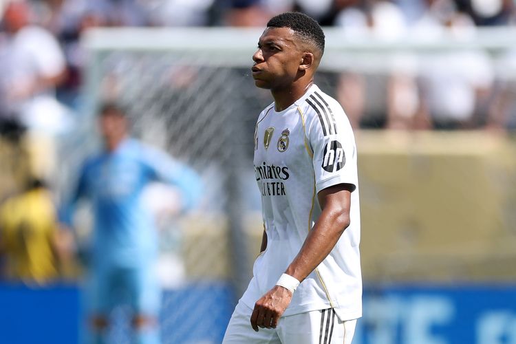 Real Madrid, Kylian Mbappe, Piala Dunia Antarklub 2025, Vinicius Junior, liga spanyol, Piala dunia antarklub 2025, real madrid, kylian mbappe, Krisis Ego dan Komitmen di Real Madrid, Mbappe dan Vini Jr Disorot