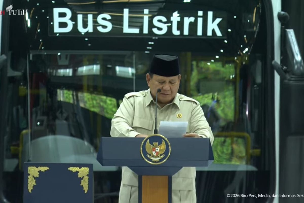 Prabowo, dalam negeri, pemda, Prabowo Minta Pemda Setop Impor Bus Listrik, Harus Pakai Bus Lokal