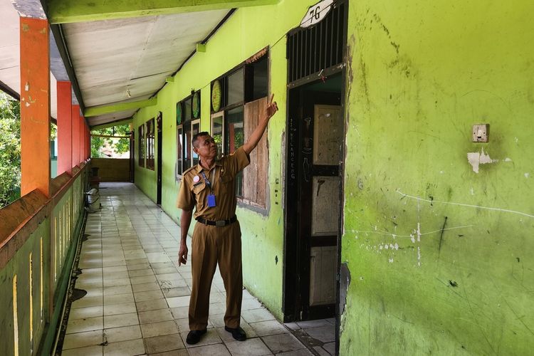 bullying, perundungan, bully berujung maut, Polres Grobogan, Angga Bagus Perwira, SMPN 1 Geyer, SMPN 1 Geyer Grobogan, kasus perundungan di SMPN 1 Geyer, tersangka  kasus perundungan di SMPN 1 Geyer, 2 Siswa SMPN 1 Geyer Jadi Tersangka Kasus Perundungan Angga, Keduanya Teman Sekelas Korban, Penetapan Terasangka Dilakukan Setelah Bukti Terkumpul, Masih di Bawah Umur, Tersangka Tidak Ditahan, Polisi Dalami Unsur Kelalaian Sekolah, Kronologi Perundungan Angga di SMP Negeri 1 Geyer, Hasil Autopsi Ungkap Penyebab Kematian, Kasus Kematian Angga Disorot Mendikdasmen