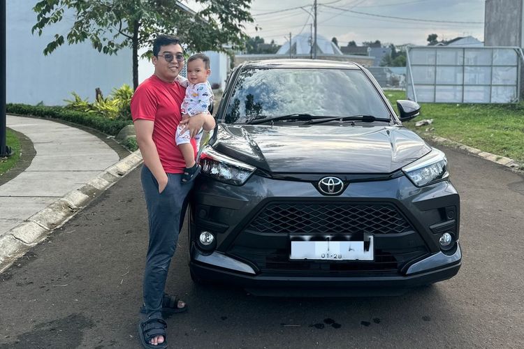 Toyota Raize, SUV ringkas, pengalaman pemilik, Kiagus Abdul Rofi, Curhat Pemilik Toyota Raize 1.2 Tahun 2023, Kena Tiga Kali Recall, Instrumen Digital , Konsumsi BBM , Butuh Penyesuaian, Program Recall yang Mengganggu, Perawatan dan Biaya Pajak 