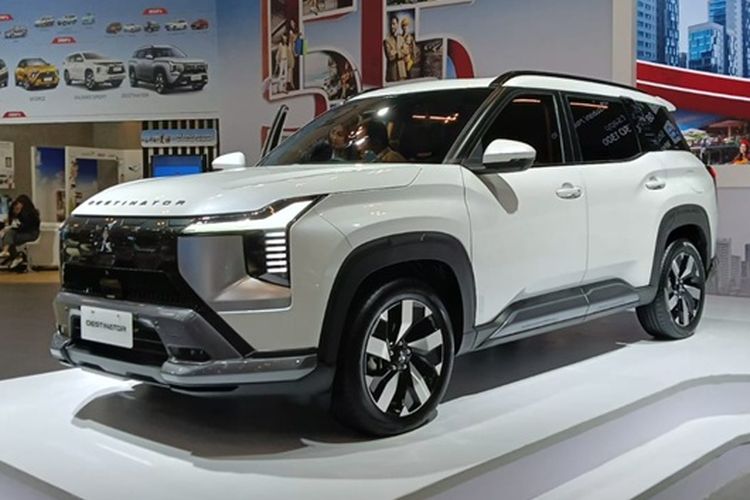 pemesanan, penjualan, Mitsubishi, GJAW 2025, Mitsubishi Kantongi 1.975 Unit Pemesanan di GJAW 2025