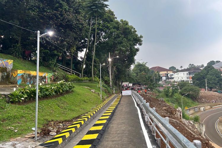 Batutulis, Bogor, longsor, Jalan Khusus Motor di Batutulis Bogor Kembali Ditutup karena Retak