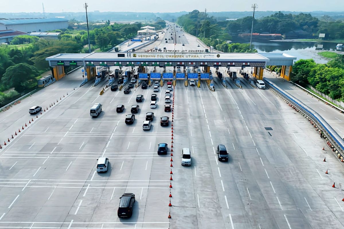 tarif Tol, Jalan Tol, tarif Tol Jakarta-Jogja, Tarif Tol Jakarta-Jogja Terbaru 2025, Ini Rute dan Estimasi Biayanya