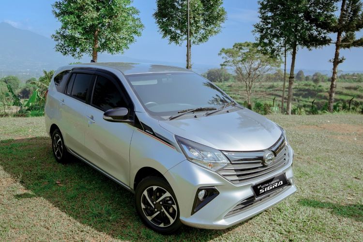 mobil bekas, tiga baris, Prediksi Pasar Mobil Bekas: MPV & SUV Ungguli Mobil Listrik