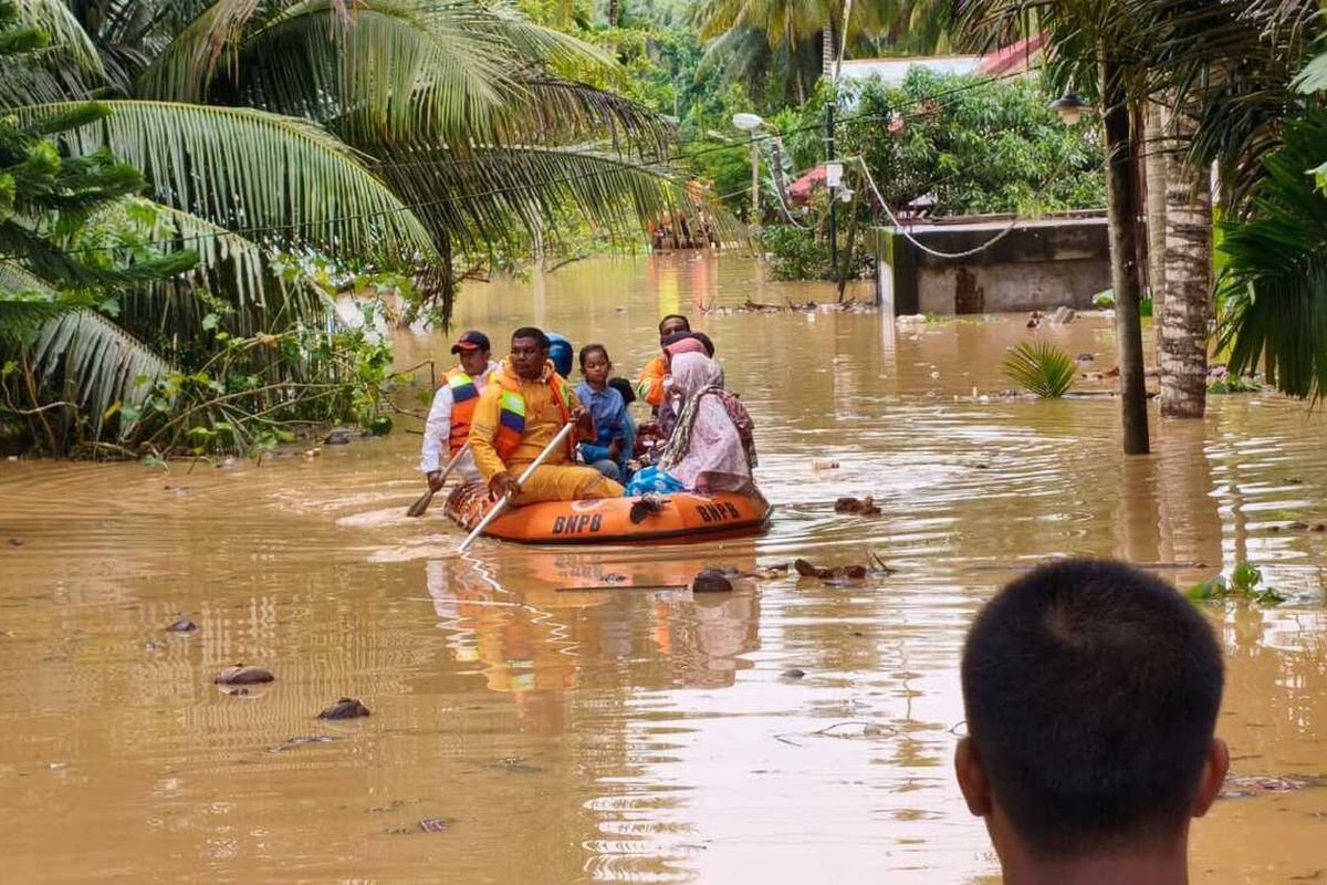 BNPB, banjir sumbar, banjir aceh, bencana hidrometeorologi, korban longsor sumut, Banjir Sumut, korban banjir sumatera, Update BNPB Korban Banjir-Longsor Sumatera: 442 Jiwa Meninggal dan 402 Orang Masih Hilang