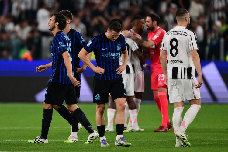Como, Inter Milan, Coppa Italia, Piotr Zielinski, Cesc Fabregas, Prakiraan Line Up Como Vs Inter Milan di Semifinal Coppa Italia
