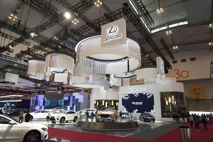 mobil mogok, Lexus RX 300, RX 300, BBM oplosan, Lexus Mogok Usai Isi Pertamax, Pemilik Minta Pertamina Tanggung Jawab