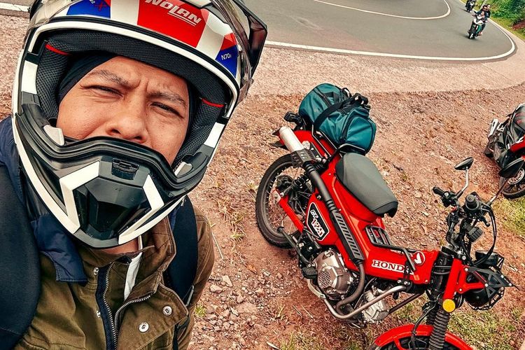 Ariel Noah, touring, solo touring, Vespa Sprint, Momen Ariel Noah Solo Touring Naik Vespa 2 Tak Klasik, Jakarta-Bali