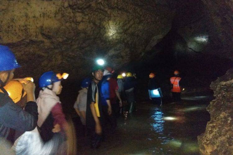 wisata gua, Libur Long Weekend, Coba 5 Wisata Goa untuk Pemula di Indonesia Ini