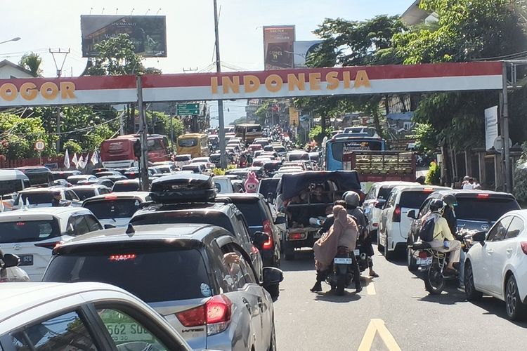 klakson, macet, emosi, libur Lebaran, Macet di Tempat Wisata Saat Libur Lebaran, Hindari Penggunaan Klakson Berlebihan