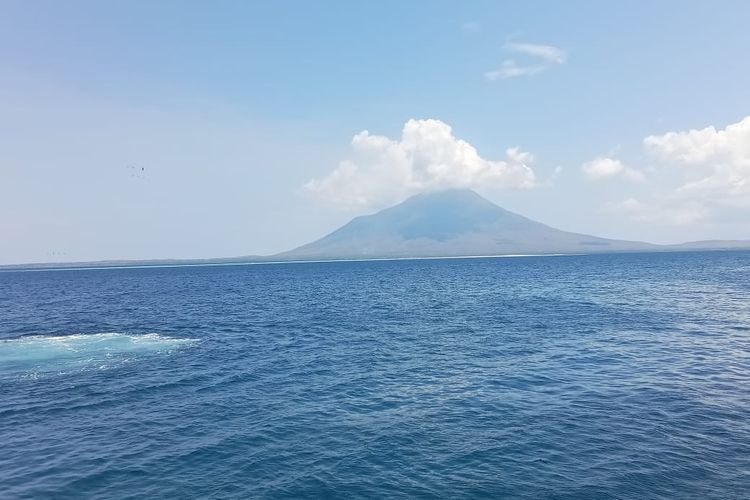 terumbu karang buatan, bioreeftek, Festival Muro, konservasi laut, Festival Muro di NTT, Tradisi Warga Lembata Rawat Pesisir dan Jaga Warisan Leluhur