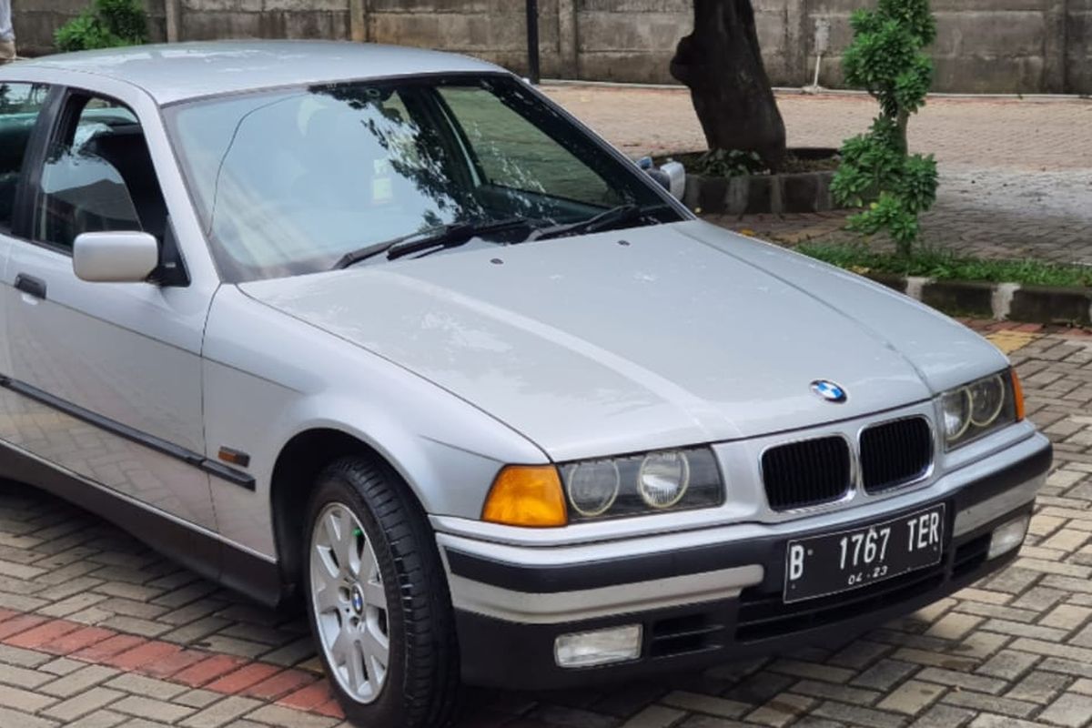 rekomendasi, Pilih BMW E36 atau Mercy Boxer? Ini Rekomendasi buat Pemula Motuba