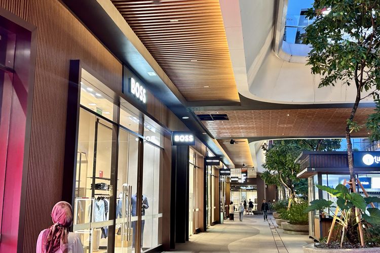 Jakarta Premium Outlets, 6 Promo dan Aktivitas Ramadhan di Jakarta Premium Outlets Jelang Lebaran, 1. A Celebration of Art by Kenji Chai, 2. Program penukaran Green Packet Eksklusif, 3. Program “Wish It. Write It. Win It.”, 4. Beragam Festive Activities, 5. Festive Treats dari berbagai tenant, 6. Festive Rewards dengan hadiah menarik