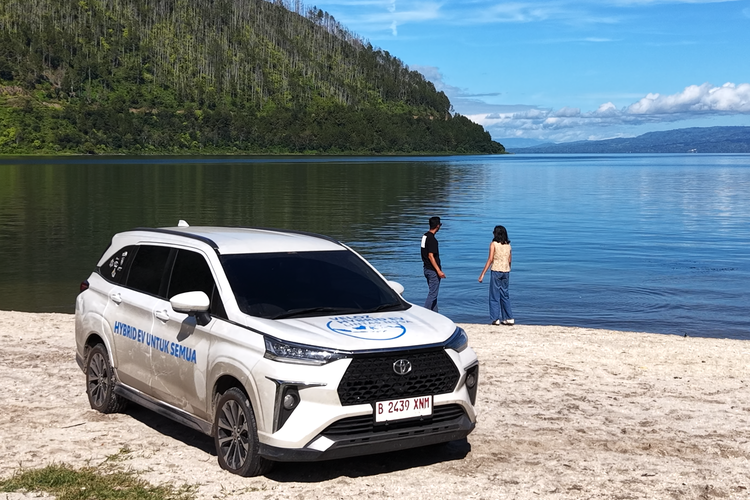 efisiensi bahan bakar, kendaraan elektrifikasi, IIMS 2026, Daftar Lengkap Toyota Veloz Hybrid Setelah Harga Naik