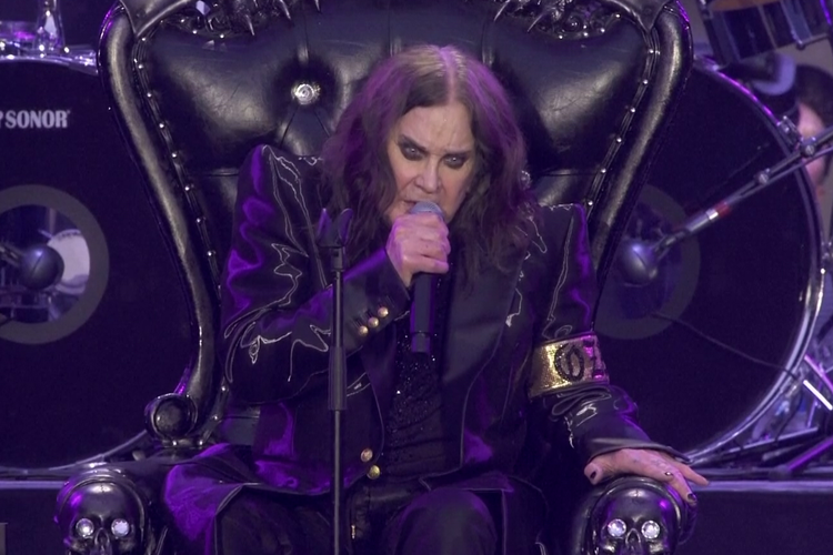 Ozzy Osbourne, Black Sabbath, ozzy osbourne meninggal, profil Ozzy Osbourne, konser terakhir Ozzy Osbourne, vokalis black sabbath, Ozzy Osbourne Meninggal di Usia 76 Tahun, Ini Profil dan Perjalanan Kariernya