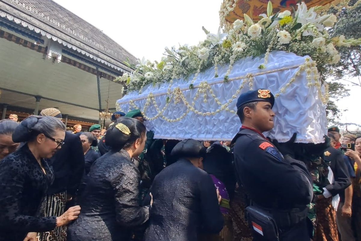 Keraton Kasunanan Surakarta, Raja Keraton Kasunanan Solo PB XIII Hangabehi Wafat, Pemakaman PB XIII, makna rute pemakaman jenazah PB XIII, Bukan Sekadar Prosesi, Rute Iring-iringan Jenazah PB XIII dari Magangan ke Imogiri Sarat Makna Filosofis