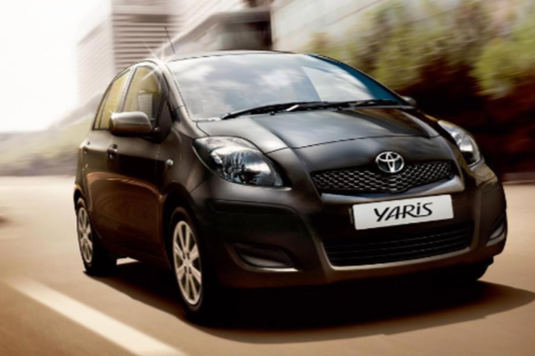 Toyota yaris, pemilik mobil, Yaris Bakpao, Toyota Yaris Bakpao, Cerita Pengguna Yaris Bakpao: Irit, Tangguh tapi Kabin Kurang Kedap