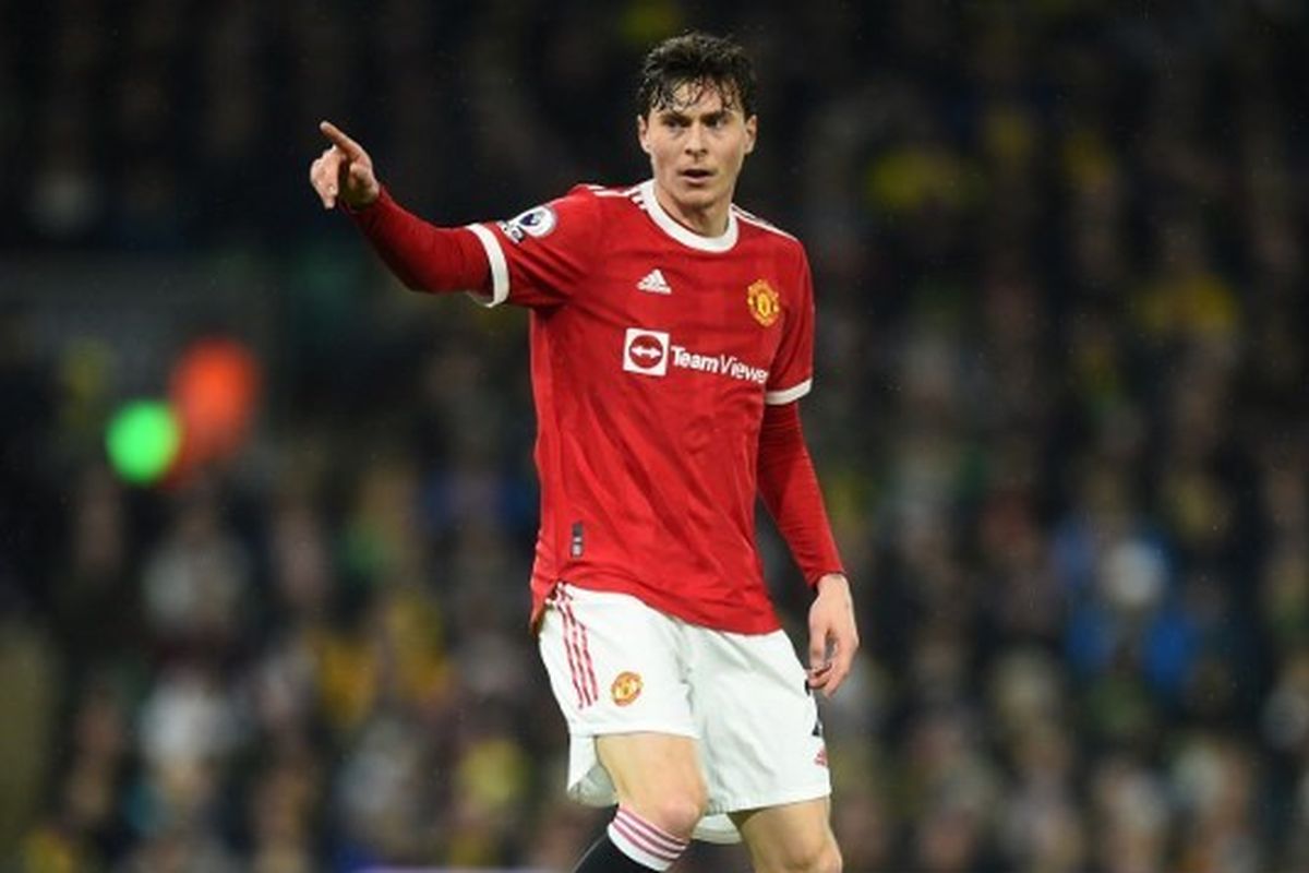 Manchester United, Liga Inggris, Premier League, Liverpool, Bursa Transfer, Victor Lindelof, Aston Villa, Bursa transfer musim panas, hari terakhir bursa transfer, harvey elliot, eks man united, Aston Villa Dapatkan Eks Man United dan Liverpool Sekaligus Jelang Penutupan Bursa Transfer