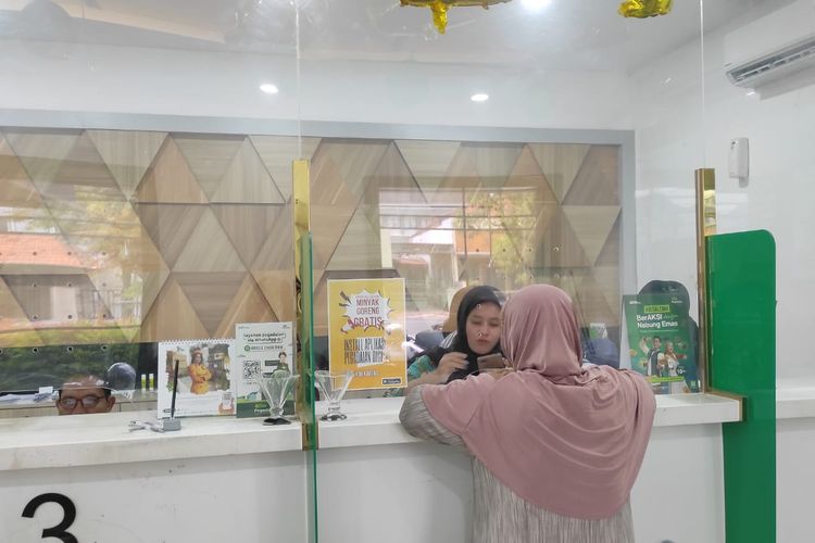 harga emas hari ini, Harga Emas Hari Ini 25 Desember 2025, Galeri24 Naik, UBS Turun