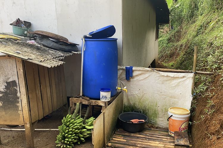 Sukabumi, cacing, cacingan, cacingan pada anak, raya, Raya Sukabumi, balita cacingan, balita cacingan meninggal, balita cacingan sukabumi, Ditanya Soal Balita Cacingan di Sukabumi, Menko PM: Detailnya di Kemenkes, Saya Ini Agak Ngantuk