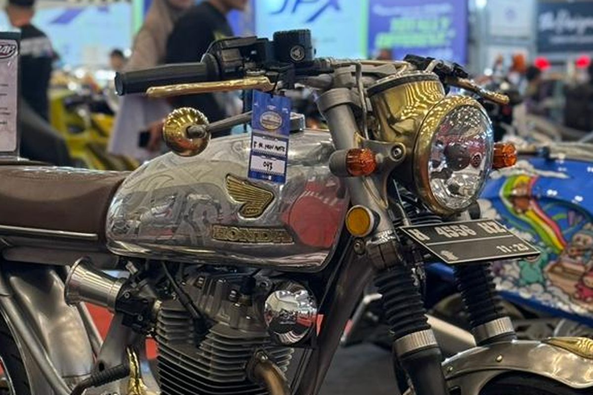 sepeda motor, Modifikasi motor, tangki motor, tangki tattoo, Seni tangki tattoo, Modifikasi Tatto Tangki Motor, Begini Agar Awet dan Tidak Berkarat