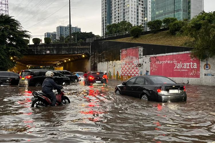 Jakarta Banjir, Penumpang Whoosh Bisa Reschedule Jadwal Keberangkatan