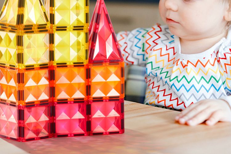 tumbuh kembang anak, play-based learning, Lilla, parenting, Pentingnya Play-Based Learning untuk Tumbuh Kembang Anak