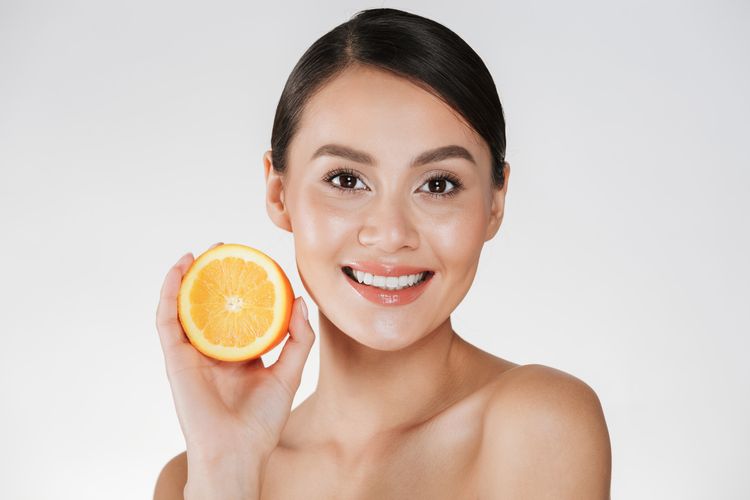 kolagen, kesehatan kulit, Zegavit Gummy Vitamin, PT Kalbe Farma Tbk, produksi kolagen, Bukan Usia 30-an, Produksi Kolagen Mulai Turun sejak Usia 25