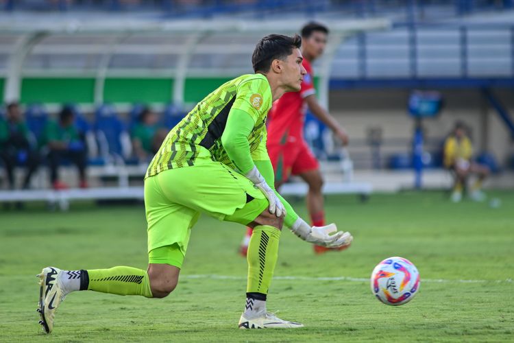 Persib, Ciro Alves, Nick Kuipers, Liga 1 2024-2025, Bojan Hodak, Persib Bandung, Kevin Ray Mendoza, Sejumlah Pilar Asing Tinggalkan Persib, Bojan Hodak Angkat Bicara