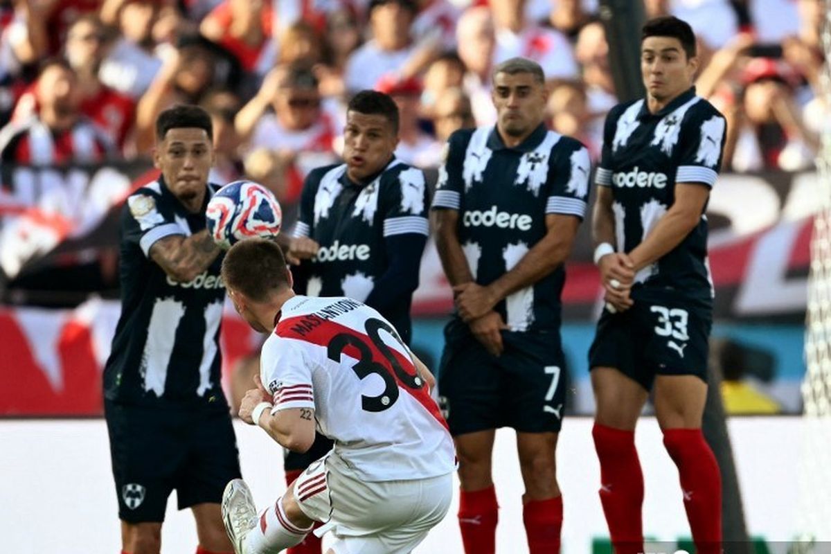 Franco Mastantuono, Sergio Ramos, River Plate, River Plate vs Monterrey, river plate, Piala Dunia Klub 2025, hasil piala dunia klub 2025, hasil piala dunia antarklub 2025, river plate vs monterrey, hasil river plate vs monterrey, Hasil River Plate Vs Monterrey 0-0: Mastantuono Buntu di Hadapan Ramos
