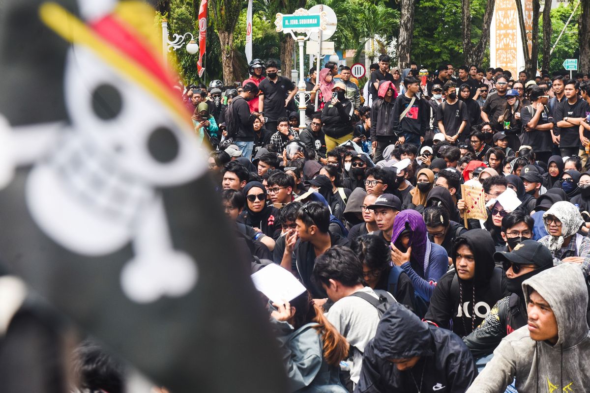 demo, aksi massa, demo hari ini, Menteri Dalam Negeri, Mendagri Tito Sebut Gelombang Demo Meluas ke 107 Titik di 32 Provinsi, Ribuan Orang Diamankan, Awal Mula Aksi Demonstrasi, Ribuan Orang Diamankan, Rincian Penangkapan di 15 Polda, Korban Jiwa, Tindakan Kepolisian