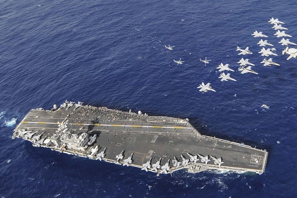 Kapal, Amerika Serikat, USS Nimitz, Israel, kapal, TNI AL, perang Israel Iran, Kapal USS Nimitz Matikan Sinyal Saat Melintas Indonesia, Di Mana Terakhir Terdeteksi TNI AL?