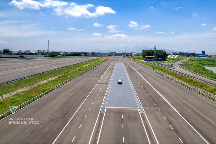 BPLJSKB, Kemenhub, pengujian, Bekasi, fasilitas, proving ground, standar, internasional, Begini Standar Pengujian Kendaraan Proving Ground BPLJSKB di Bekasi