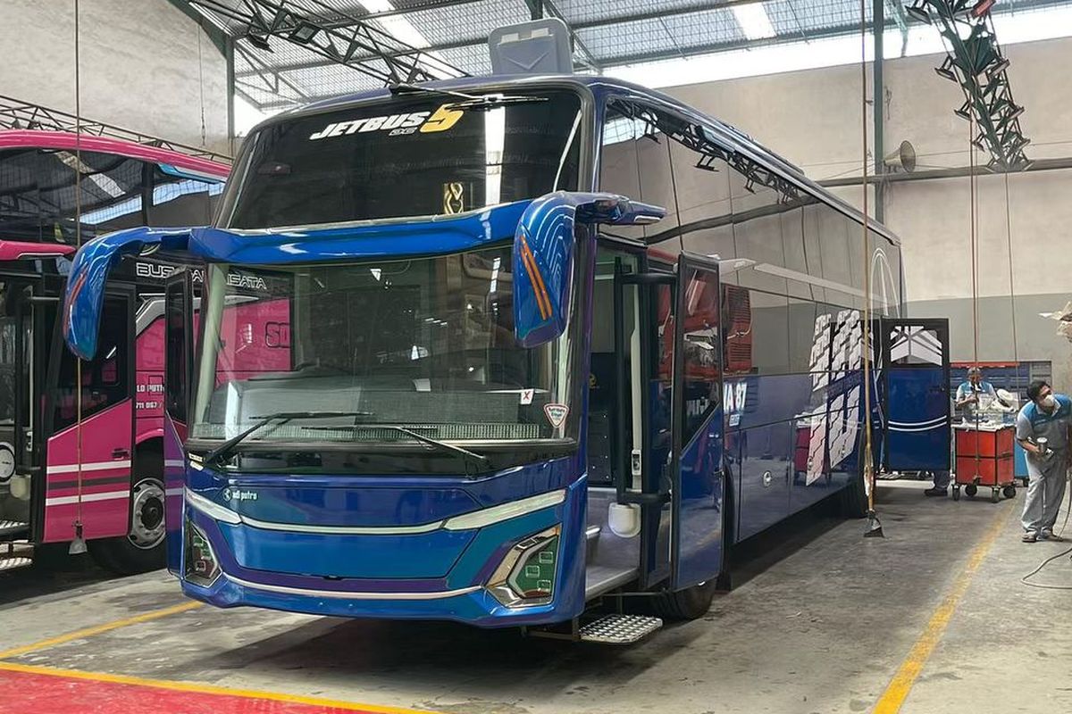 bus wisata, alasan orang naik bus, kenapa orang masih naik bus, redBus peoples choice award 2025, Transportasi Makin Canggih, Kenapa Orang Masih Pilih Naik Bus?
