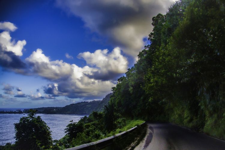 Maladewa, Thailand, 10 Negara Paling Indah di Dunia Versi Forbes, Indonesia Termasuk?, 1. Maladewa , 2. Antigua dan Barbuda , 3. Yunani , 4. Thailand , 5. Oman , 6. Indonesia, 7. Mauritius, 8. Amerika Serikat, 9. Spanyol , 10. Selandia Baru 